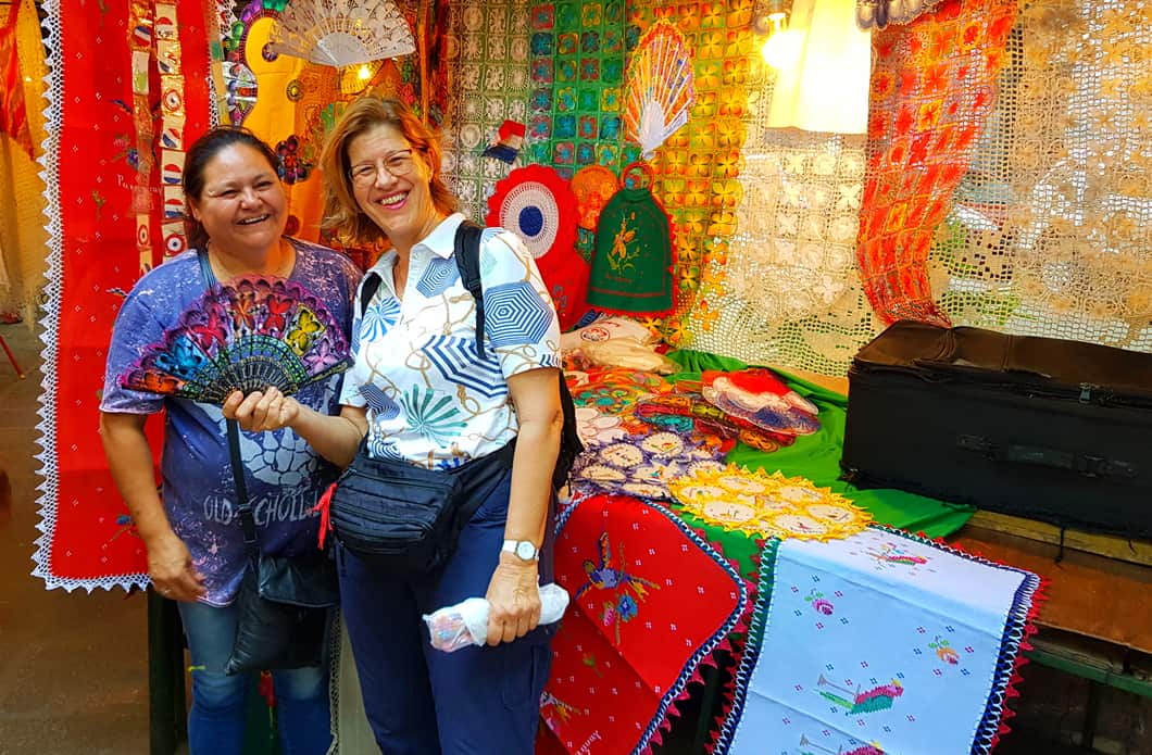 Manu_auf_dem_markt Begegung auf einem Markt in Asuncion