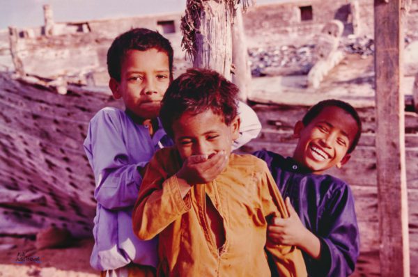 Kinder iim Oman