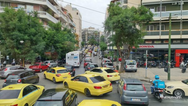 Der Verkehr in Athen ist eine Katastrophe, Kreuzfahrt von Kreta nach Malta