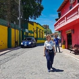 Manuela in Loma San Jeronimo