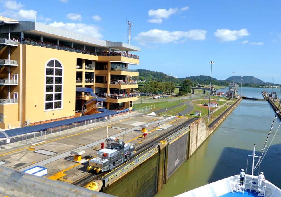 Besucherzentrum an den Miraflores Schleusen