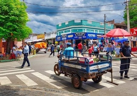 Caacupé, eine kleine, sehr geschäftige Stadt