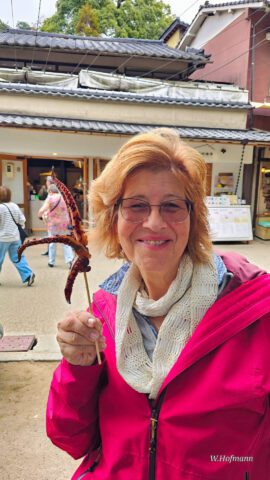 Tintenfisch am Spieß